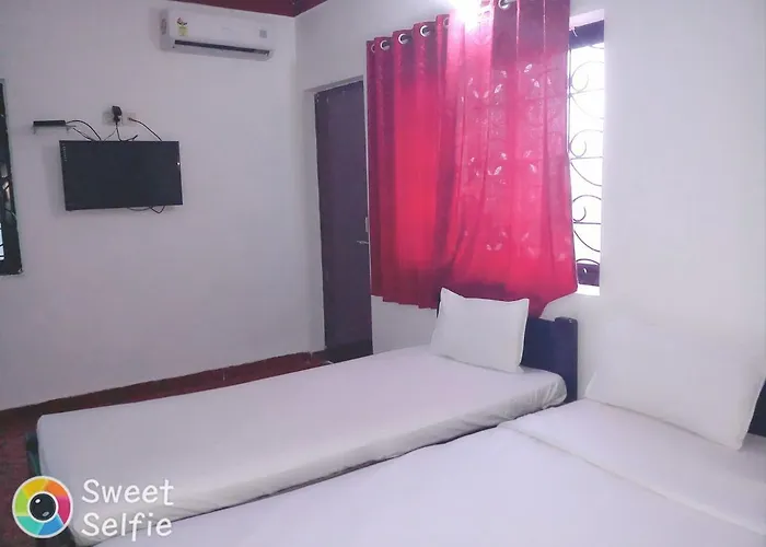 Budget Beach Stay In Tito\'S Lane